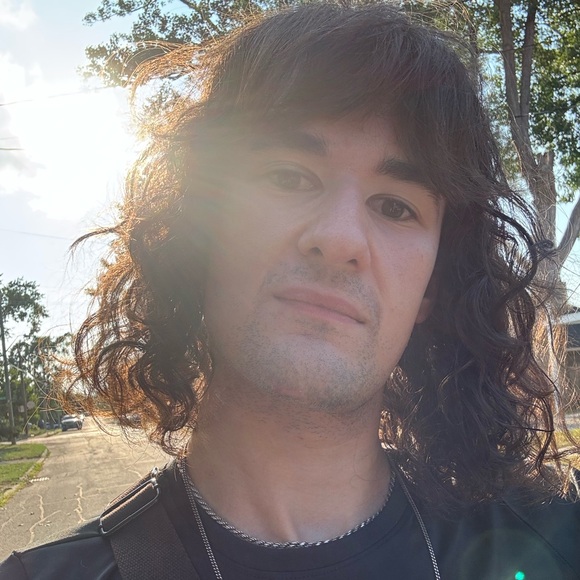 Meet your Posher, Sadie - Picture 1 of 1